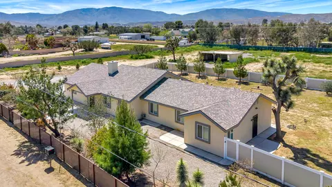 40247 16th St W, Palmdale, CA 93551