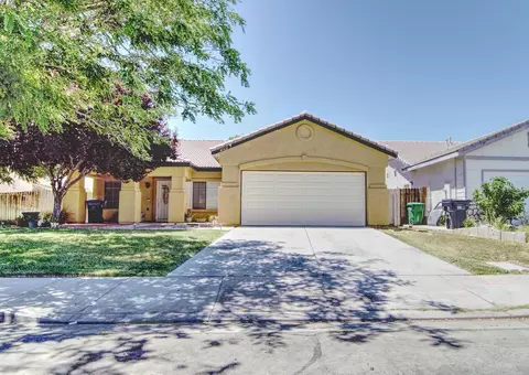 45631 17th St W, Lancaster, CA 93534