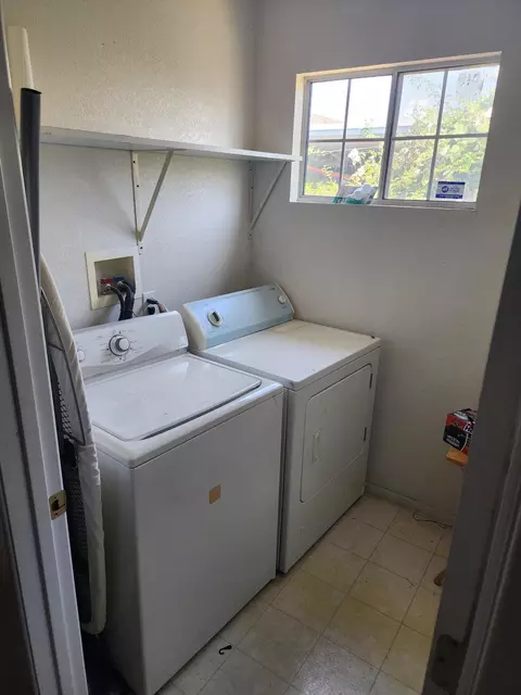 14602 Cahita Ave S, Compton, CA 90220 photo 18