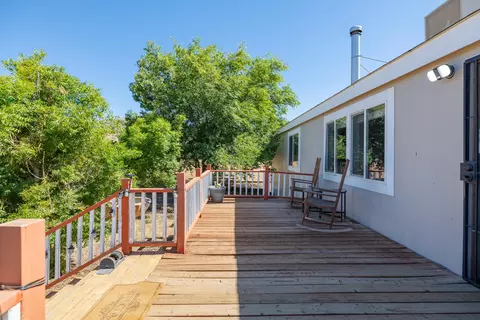 24804 Rodeo Dr, Tehachapi, CA 93561 photo 4