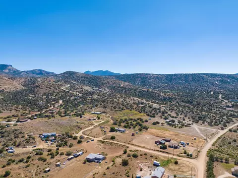 24804 Rodeo Dr, Tehachapi, CA 93561 photo 49