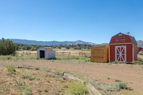 24804 Rodeo Dr, Tehachapi, CA 93561 photo 36