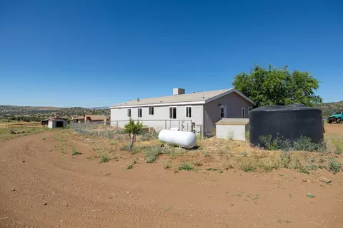 24804 Rodeo Dr, Tehachapi, CA 93561 photo 42