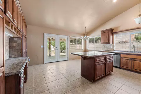 44211 37th St W, Lancaster, CA 93536 photo 6