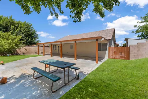 44211 37th St W, Lancaster, CA 93536 photo 34