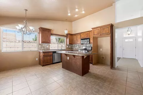 44211 37th St W, Lancaster, CA 93536 photo 7