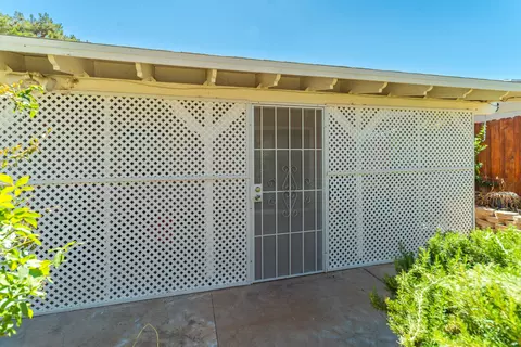 37717 17th St E, Palmdale, CA 93550 photo 21