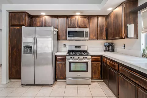 37717 17th St E, Palmdale, CA 93550 photo 11