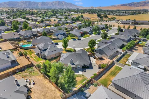 1316 Tara Ct, Tehachapi, CA 93561 photo 31