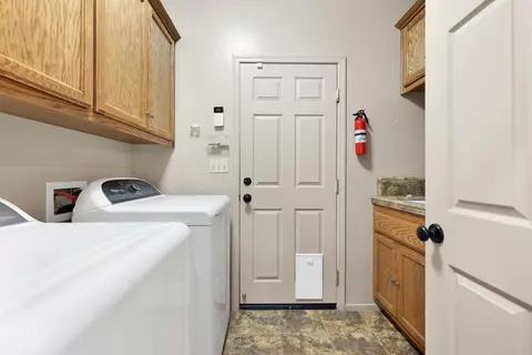 1316 Tara Ct, Tehachapi, CA 93561 photo 13