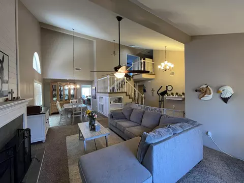 5519 Pine Ave, Palmdale, CA 93551 photo 22