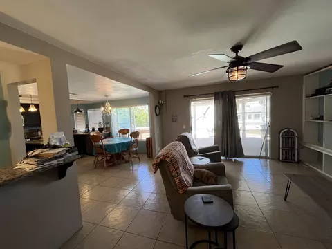5519 Pine Ave, Palmdale, CA 93551 photo 17