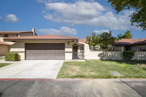 43747 Mona Ct, Lancaster, CA 93535