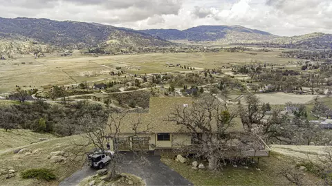 27080 Oakflat Dr, Tehachapi, CA 93561 photo 48