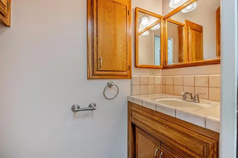 27080 Oakflat Dr, Tehachapi, CA 93561 photo 17