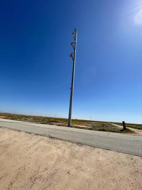 Ave E2 112 Stw, Lancaster, CA 93536 photo 3