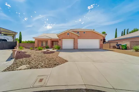 43913 Johns Ct, Lancaster, CA 93536