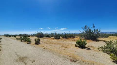 Fisher Ave Nr 170th St West, Rosamond, CA 93560