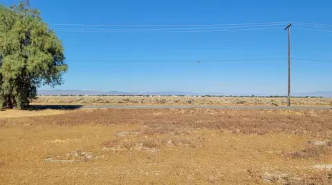 50 St E Vic H10, Lancaster, CA 93535 photo 3