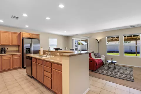 1192 Canyon Dr, Tehachapi, CA 93561 photo 8