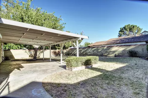 1154 Lingard St E, Lancaster, CA 93535 photo 24