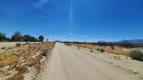 Ave S Vicinity 188th St East, Llano, CA 93544