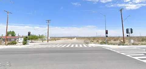 Longview Rd & Ave U14 Vic, Pearblossom, CA 93553