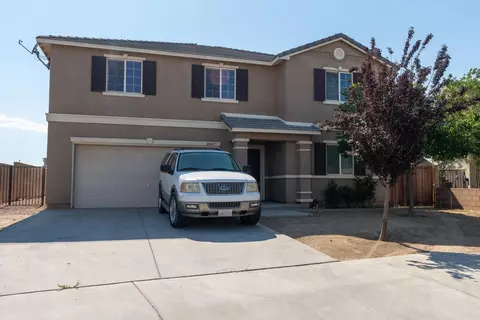 44647 Driftwood St, Lancaster, CA 93535