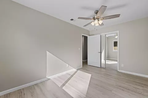 27322 Garza Dr, Saugus, CA 91350 photo 34