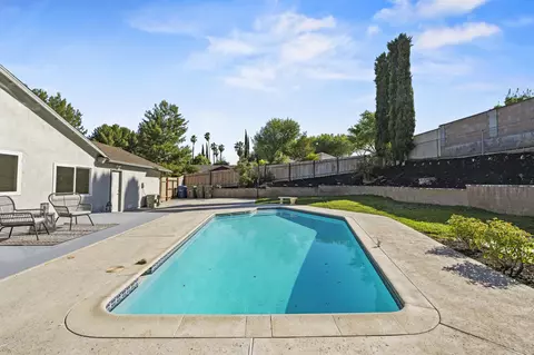 27322 Garza Dr, Saugus, CA 91350 photo 45