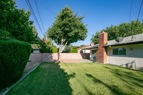 1717 Jenner St W, Lancaster, CA 93534 photo 3