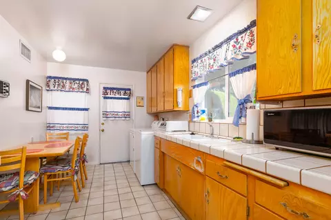 1717 Jenner St W, Lancaster, CA 93534 photo 4