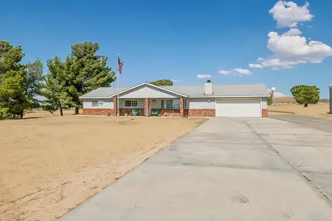 33510 101st St E, Littlerock, CA 93543