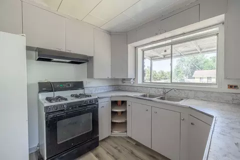 11862 Nancy Ave, Boron, CA 93516 photo 16