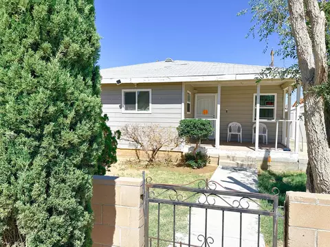16012 O St, Mojave, CA 93501