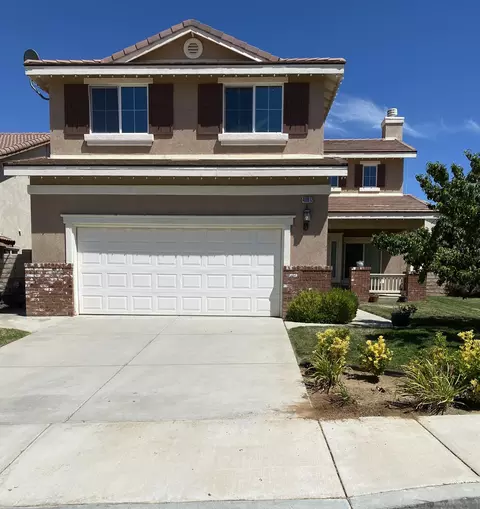 40612 Avenel Dr, Palmdale, CA 93551