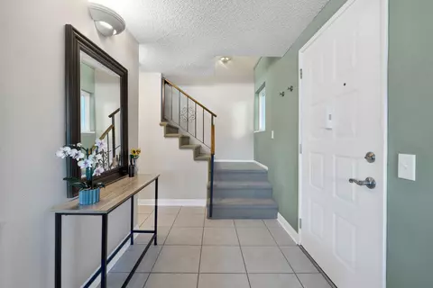 1015 Beechdale Dr, Palmdale, CA 93551 photo 14