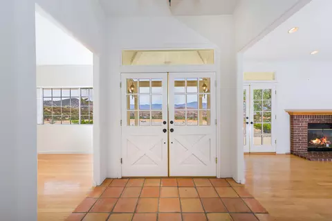 35553 Torna Way, Acton, CA 93510 photo 5