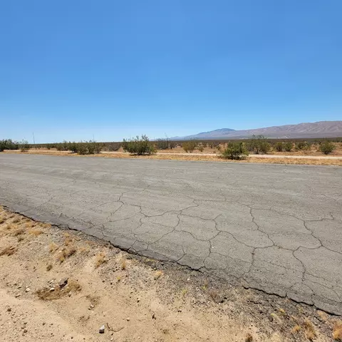 Cheyenne Boulevard, Mojave, CA 93501 photo 13