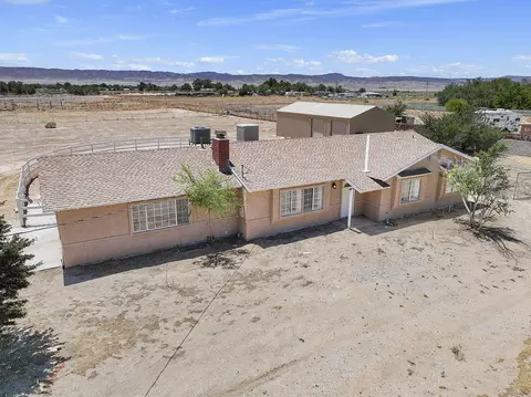 9142 Ave E 8 W, Lancaster, CA 93536 photo 34