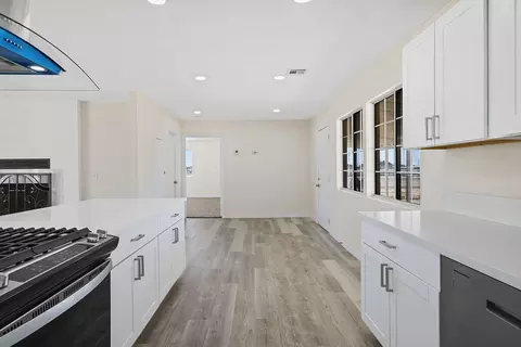 9142 Ave E 8 W, Lancaster, CA 93536 photo 10