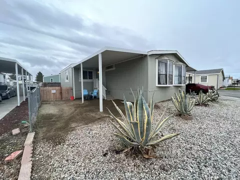 2020 Windflow Drive Dr #71, Rosamond, CA 93560