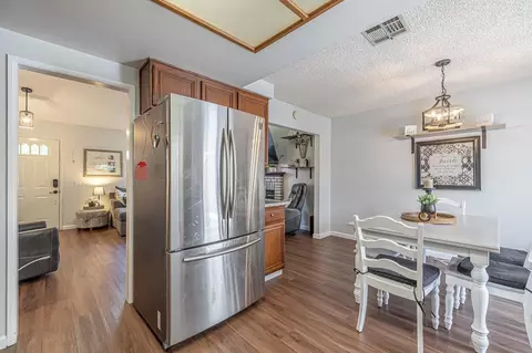 2822 Princeton Way, Lancaster, CA 93536 photo 9