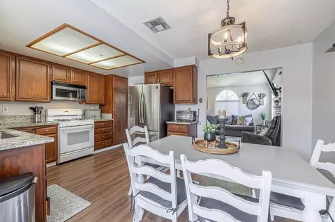 2822 Princeton Way, Lancaster, CA 93536 photo 7