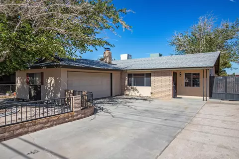 42432 55th St W, Lancaster, CA 93536