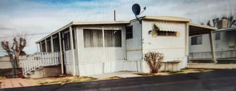 37311 47th St E #194, Palmdale, CA 93552