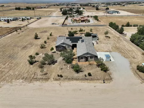 8753 Ave D2 W, Lancaster, CA 93536 photo 32