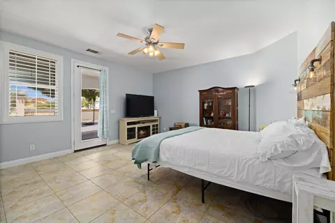 8753 Ave D2 W, Lancaster, CA 93536 photo 20