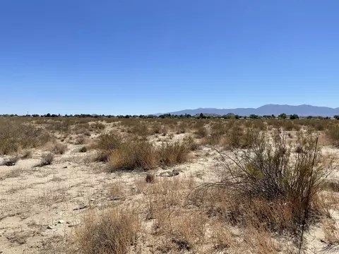 Ste #drt Dr, Lancaster, CA 93535 photo 3