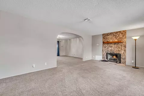 301 Avenue S E, Palmdale, CA 93550 photo 10